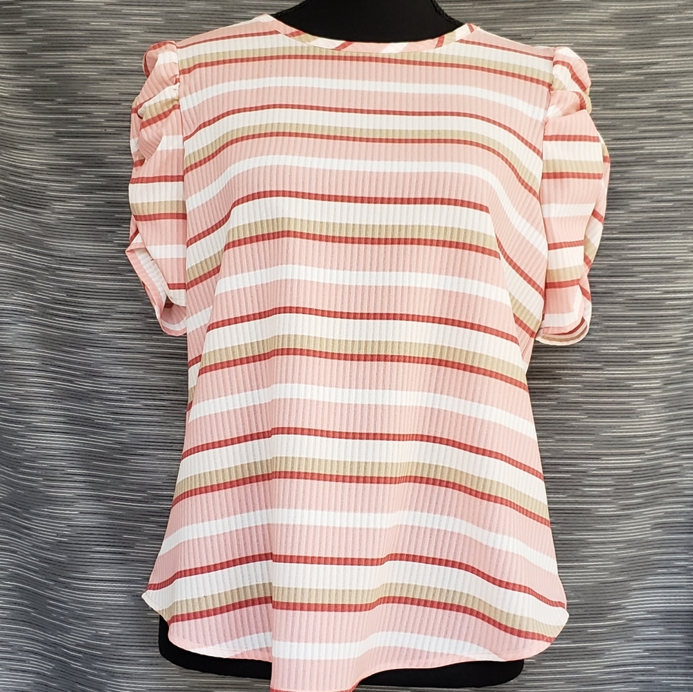 🆕 LOFT Candy Striped Puff Sleeve Top
